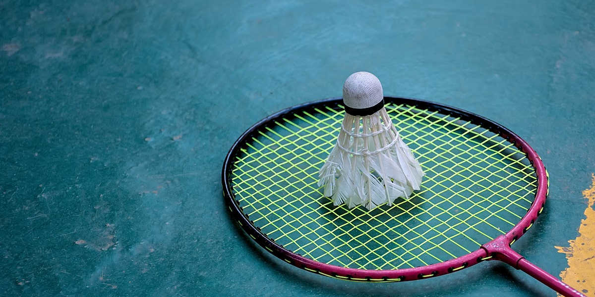 Select a Badminton Racket